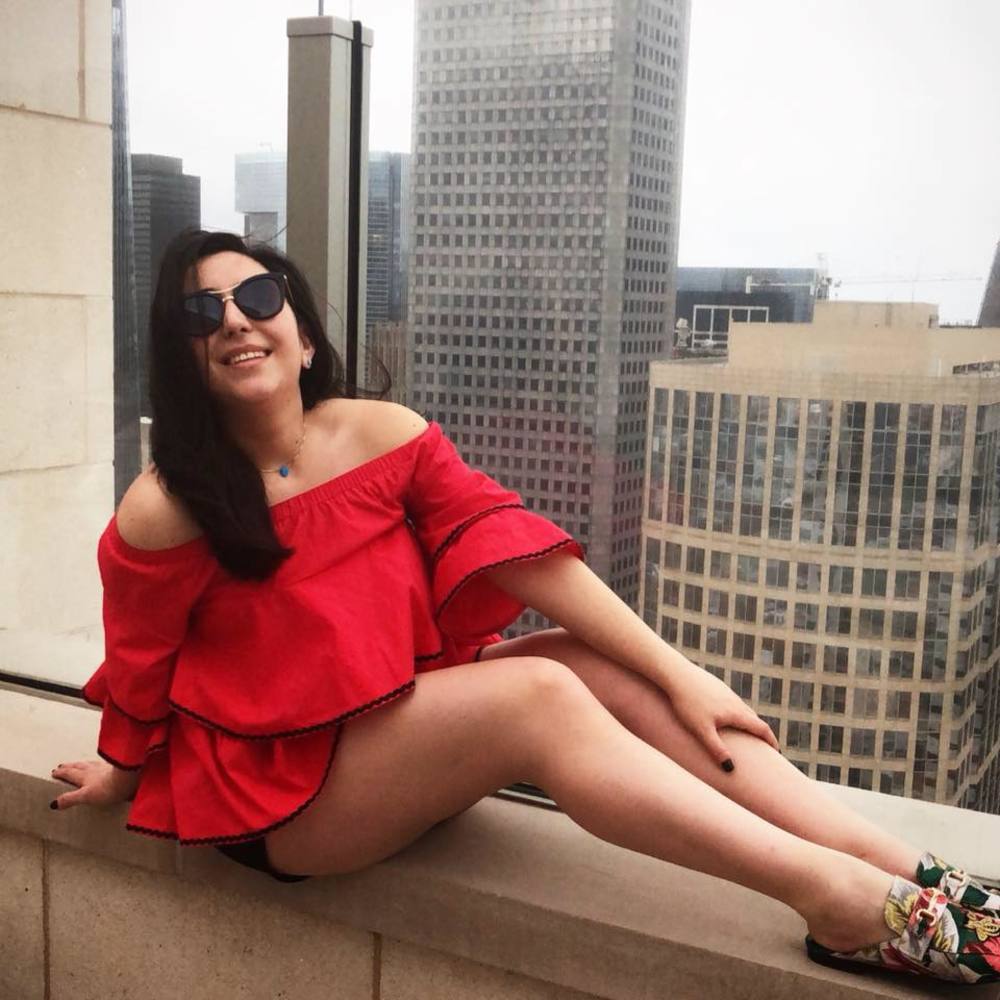 Meet your Posher, Melina